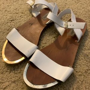 Steve Madden gold and white sandals